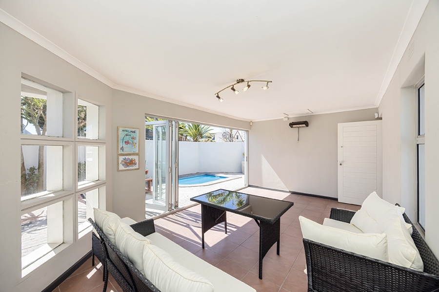 To Let 3 Bedroom Property for Rent in West Beach Western Cape
